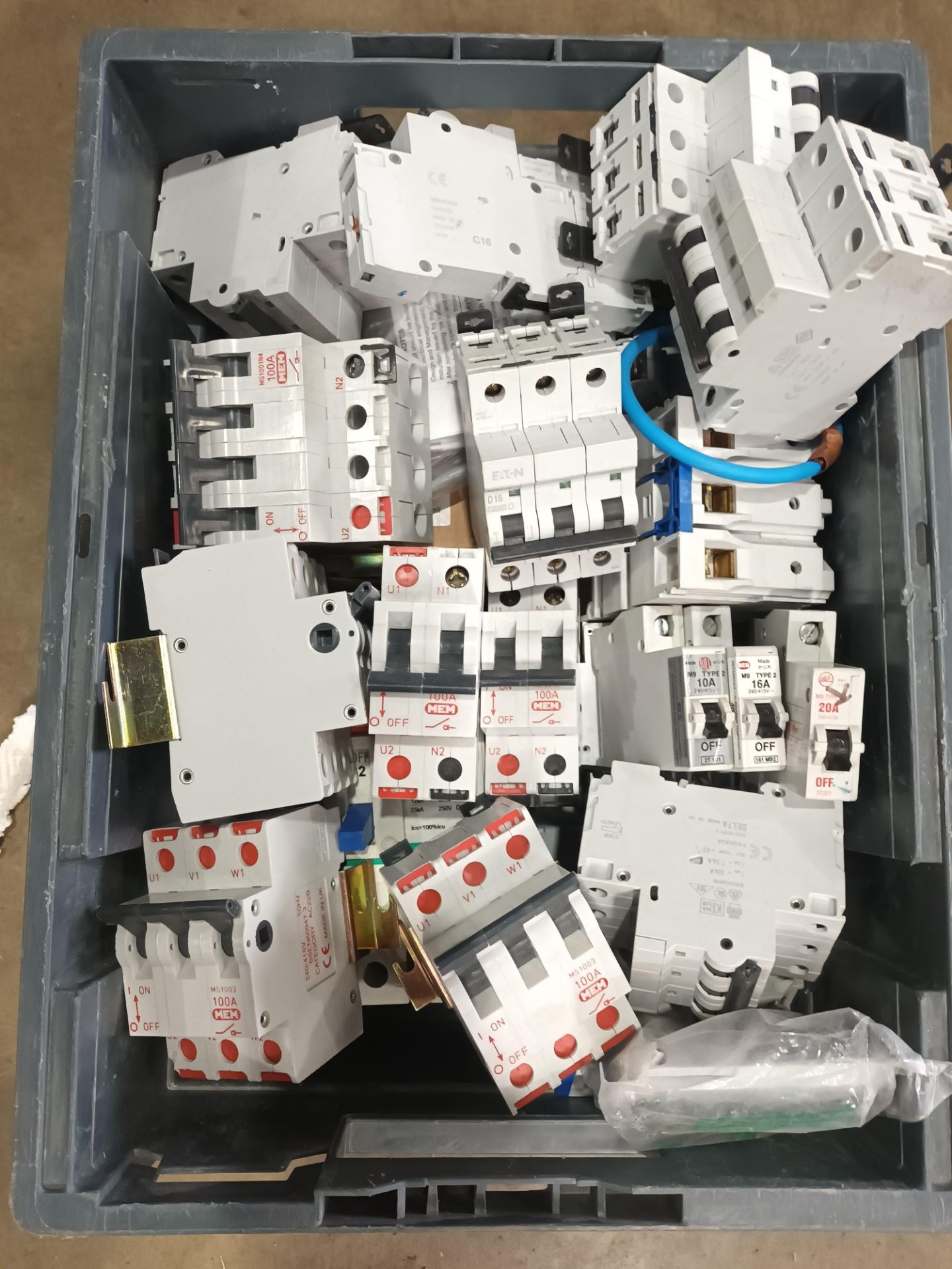 Quantity of various electrical components (approximately four pallets, as lotted) (Located: Hanslope - Image 5 of 71