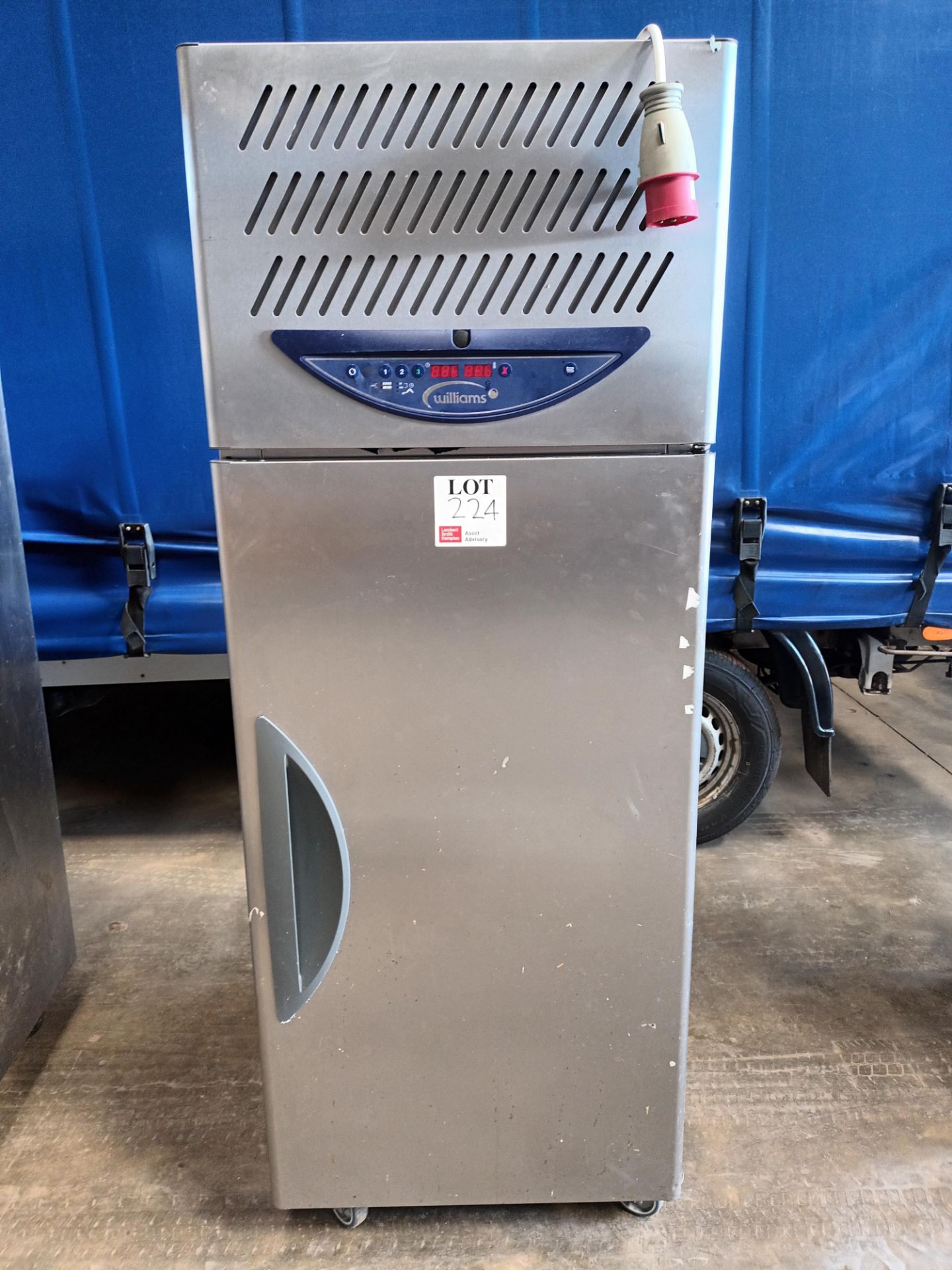 Williams WBC50R1 commercial reach-in blast chiller (Located: Hanslope)