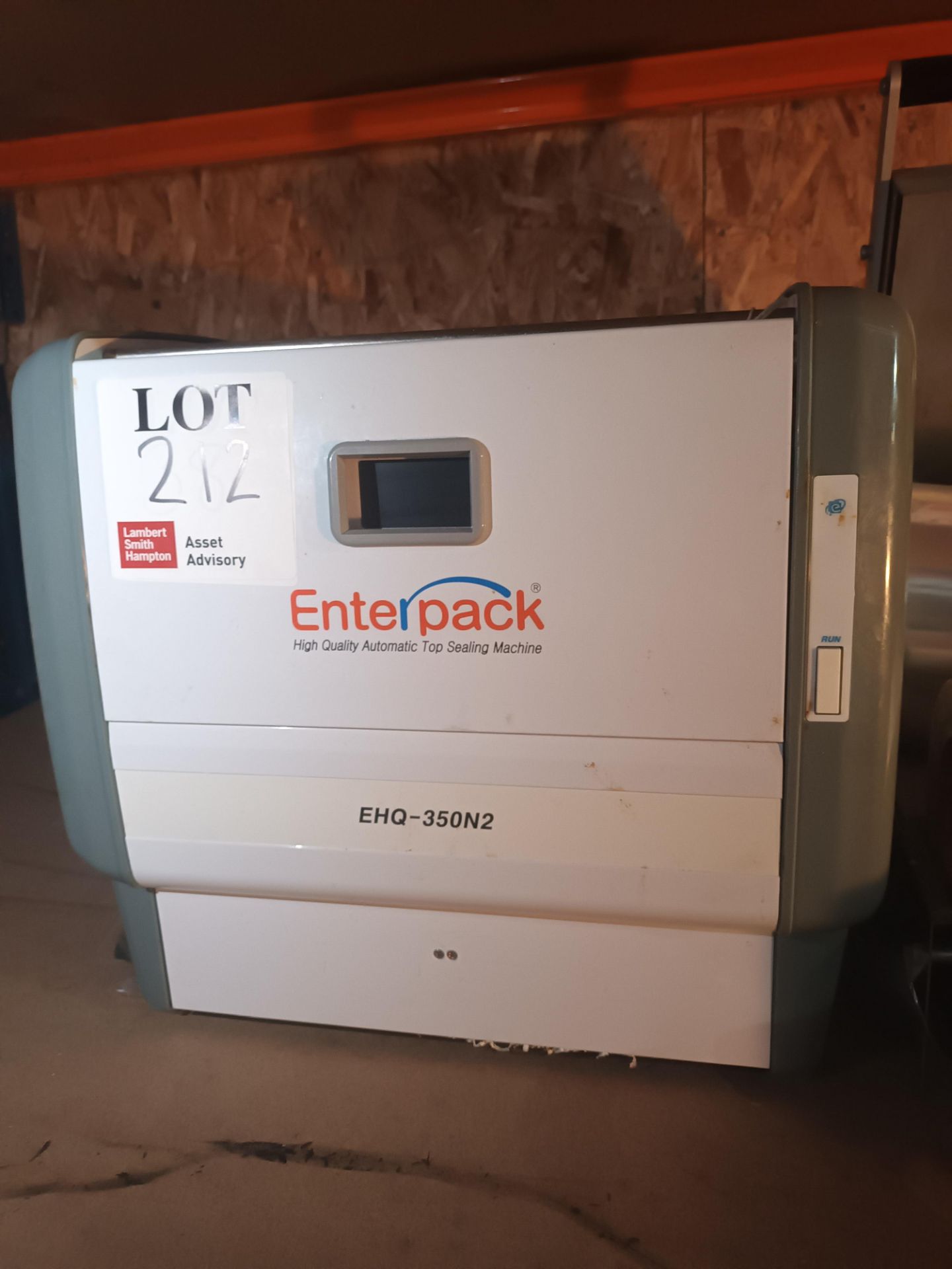 Enterpack EHQ350N2 automatic top sealing machine (Located Billericay)