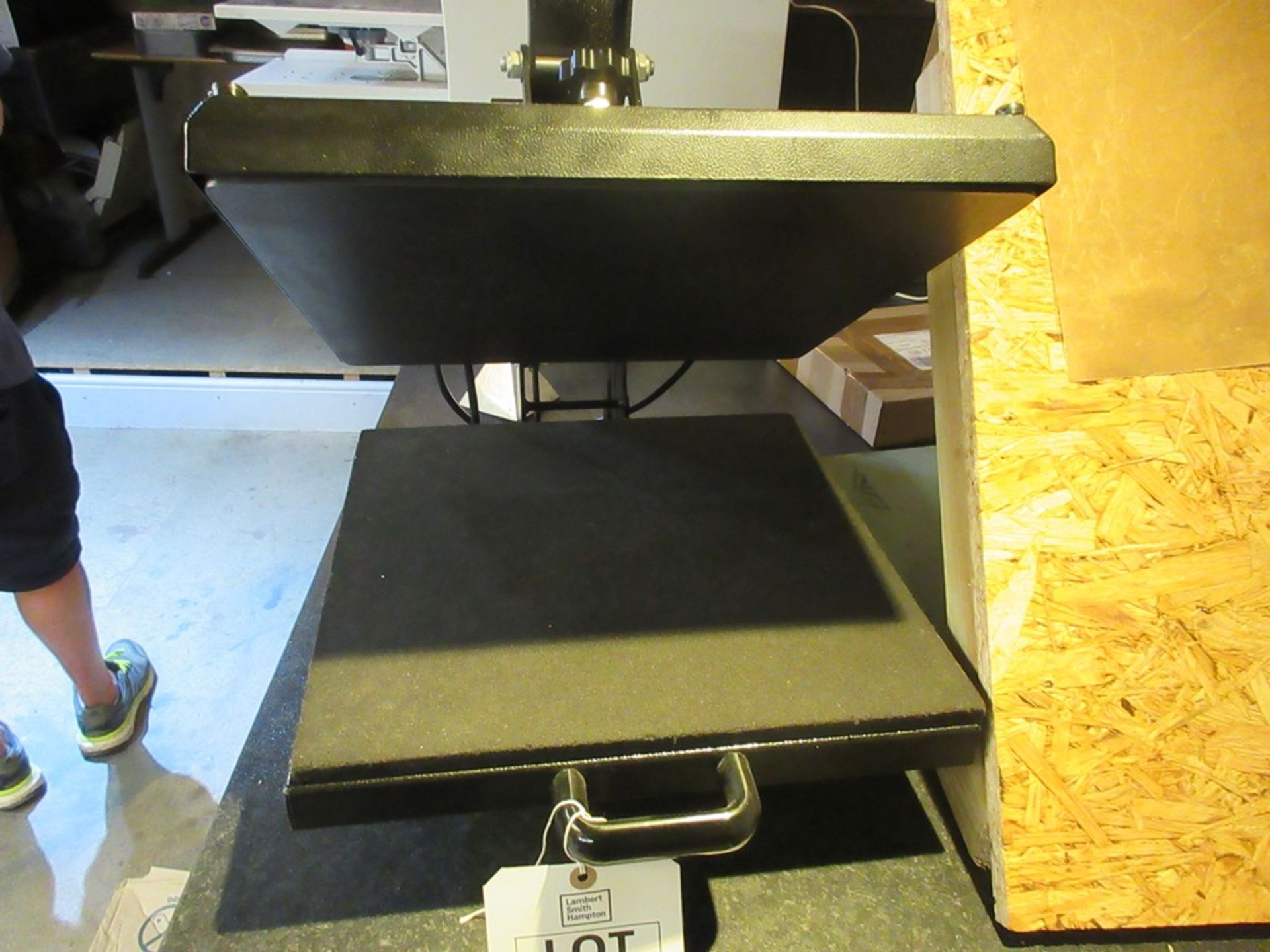 Aonsey bench top heat press machine, model TL3838-1, serial no. 10000 (2021) - Image 3 of 4