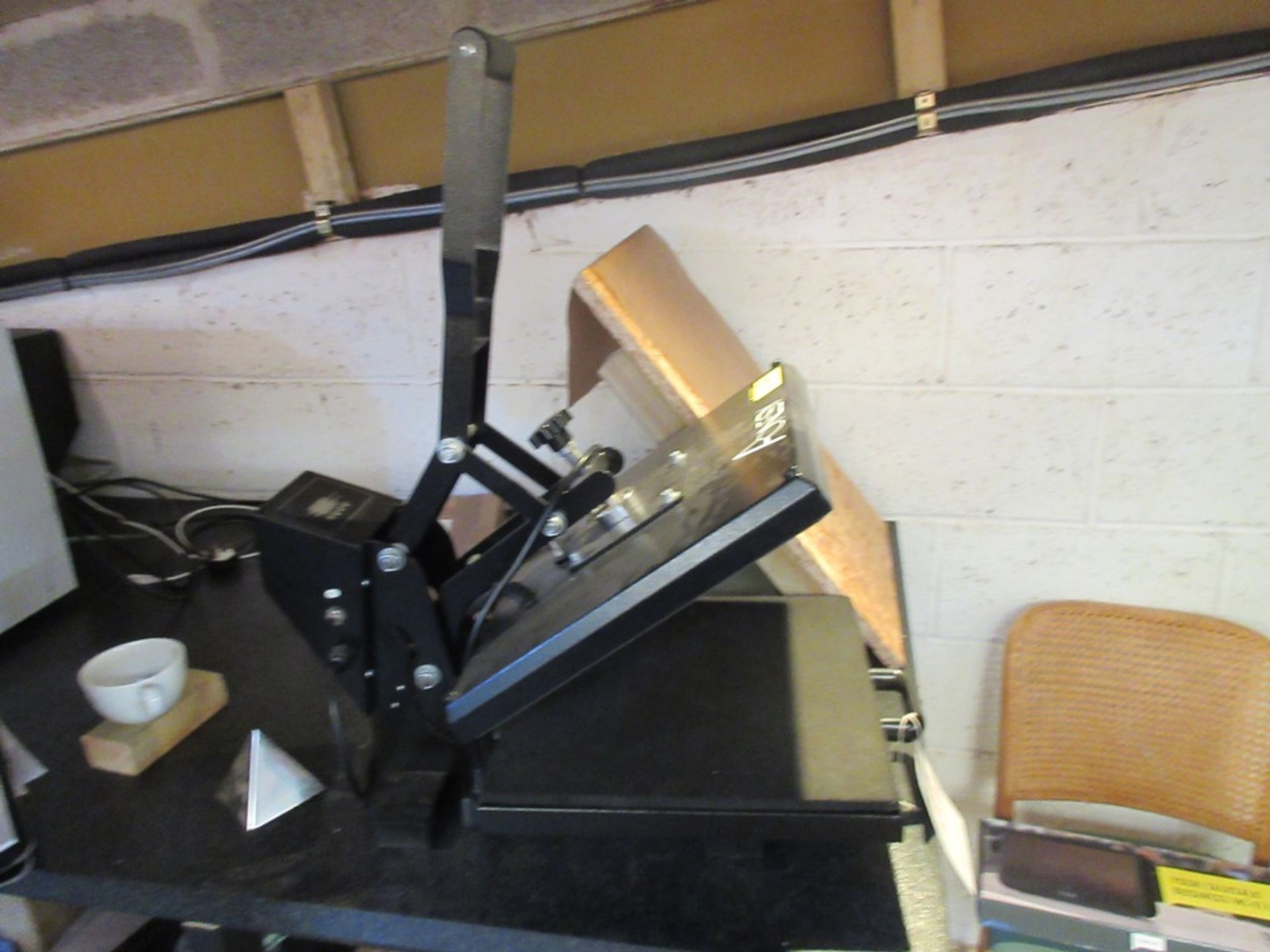 Aonsey bench top heat press machine, model TL3838-1, serial no. 10000 (2021)