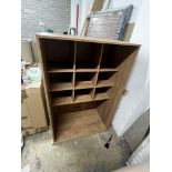 Dark wooden storage unit, H: 1.4m (approx), L: 90cm (approx), W: 66cm (approx)