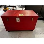 Lockable chemical chest (this lot is located at Portreath)