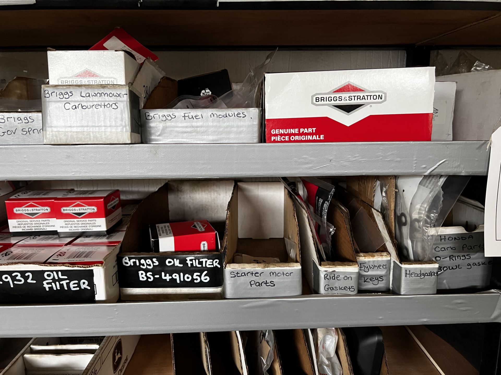 Contents of shelving to include branded names of Honda, Bricos, John Deere, Countax, Mitox parts & - Image 4 of 7