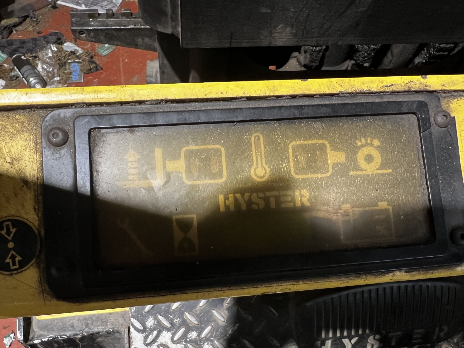 Hyster counter balance, model EZ00XL, serial no. C108A04644P date of manufacture 1993, hours: t.b. - Image 7 of 12