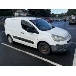 Citroen Berlingo, reg no. WG11 FZM, mileage 130,612 (peeling paintwork) (This LOT is located in