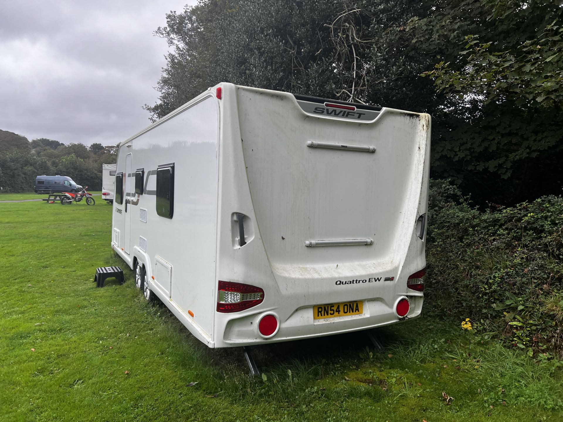 Sprite Caravan Swift Quatro EW, purchased new March 2022 double axle wheel base, cooker, 3 ring hob, - Image 3 of 23