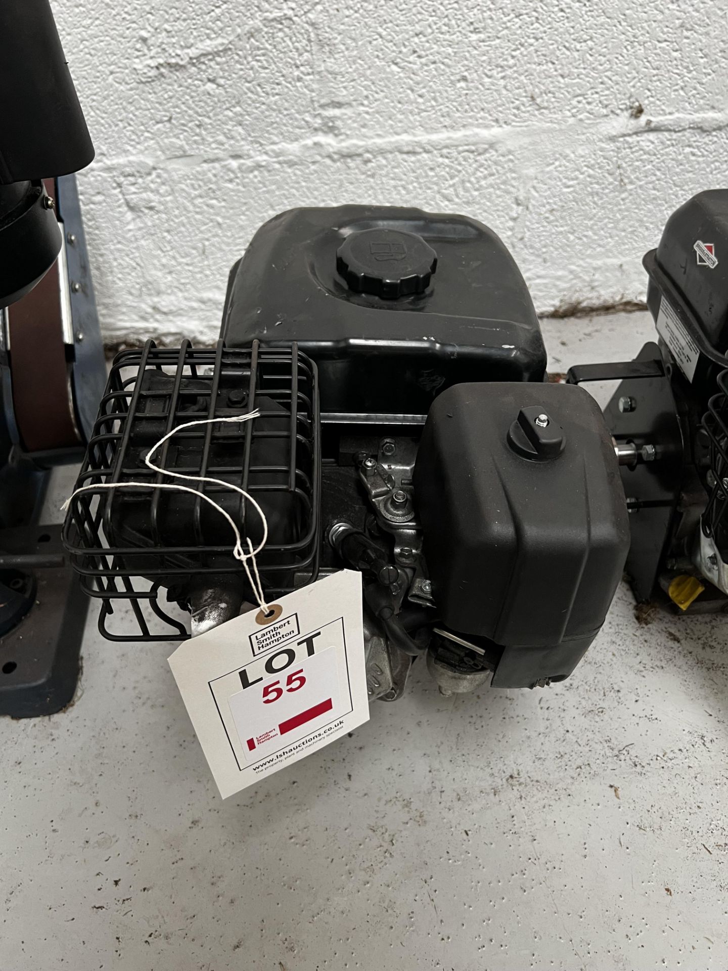 Briggs & Stratton CR950 208cc engine (This lot is located in Plympton)