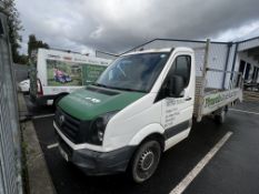 VW Crafter Custom flatbed 16.11 HL, reg no. ND64 JWA (2014), mileage 100,239, winch to include ramps