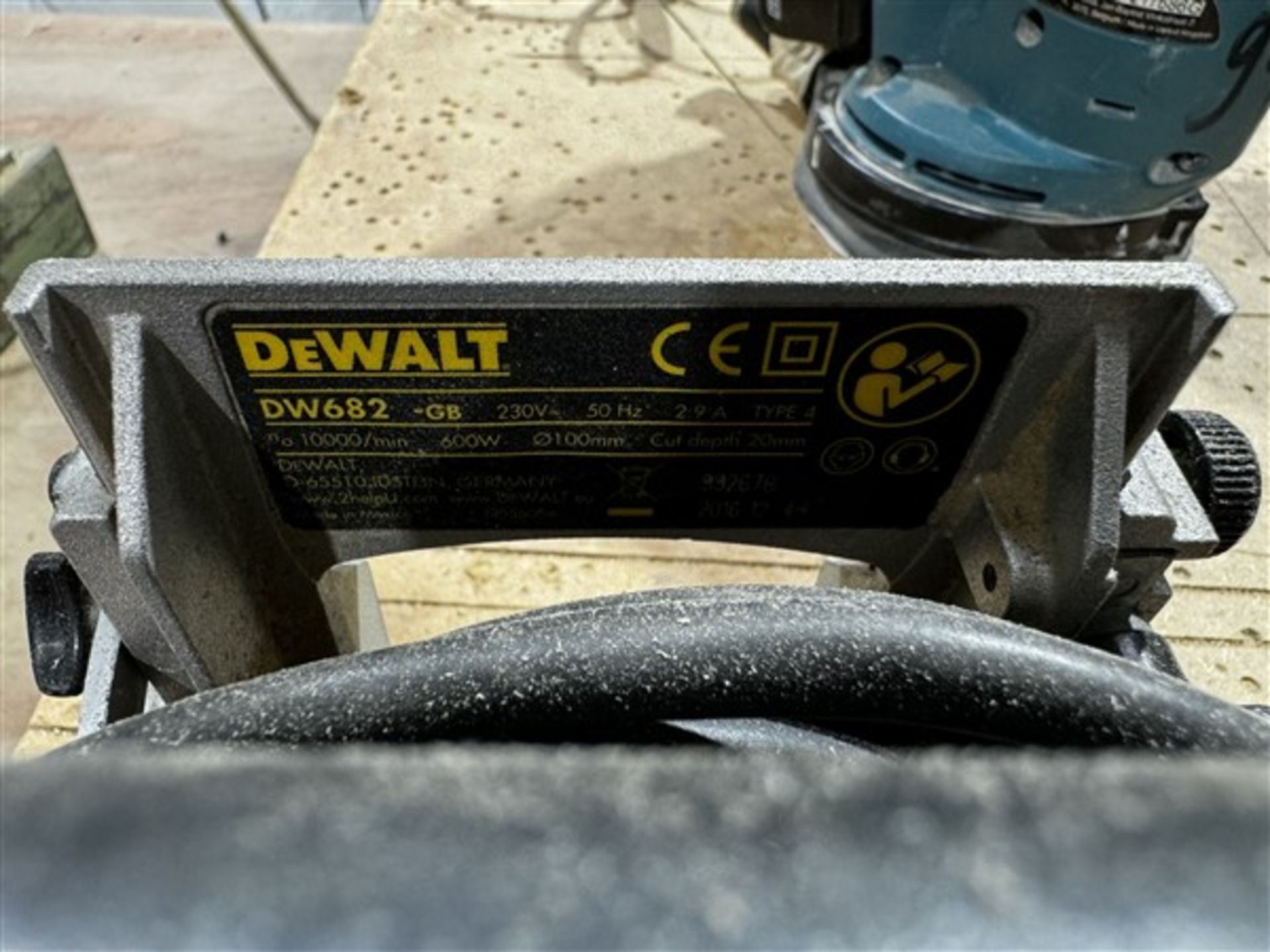 DeWalt DW682 biscuit jointer, 240v - Image 2 of 3