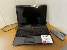 Compaq Presairio A900 laptop with charger
