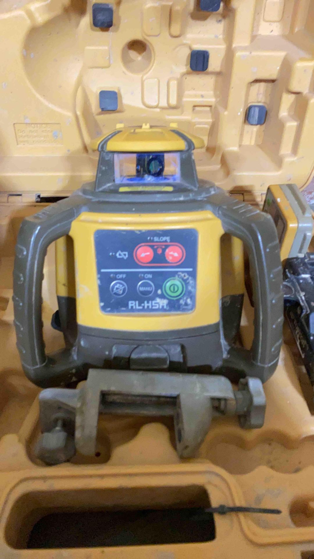 Topcon RL-H5 laser level complete with carry case and top con LS-80L handheld control - Image 3 of 4