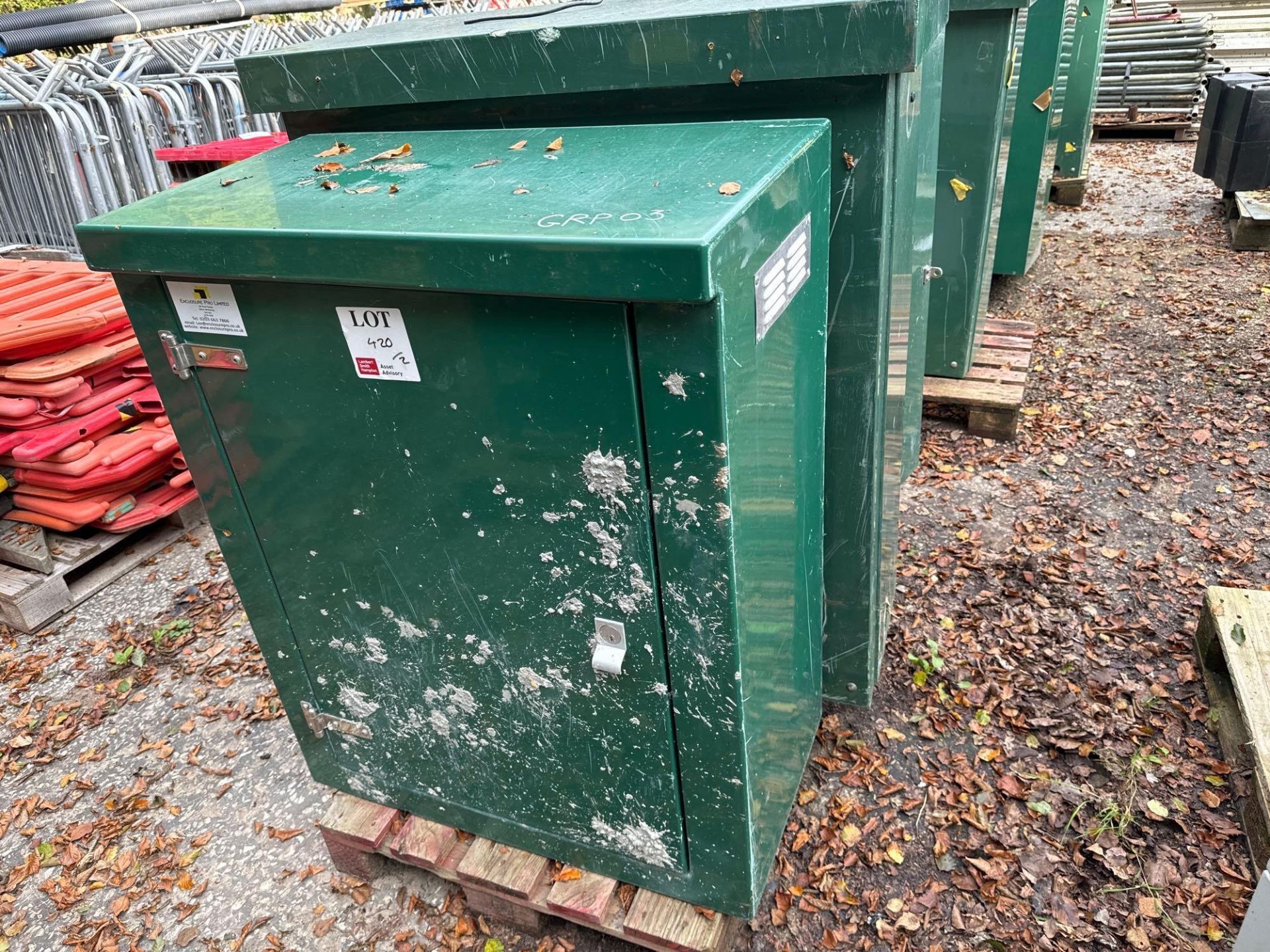 Two Fiberglass site electric boxs, 1 no key - Image 2 of 3