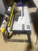 Trend T5el v2 110v router s/n:11174120 complete with router table attachment