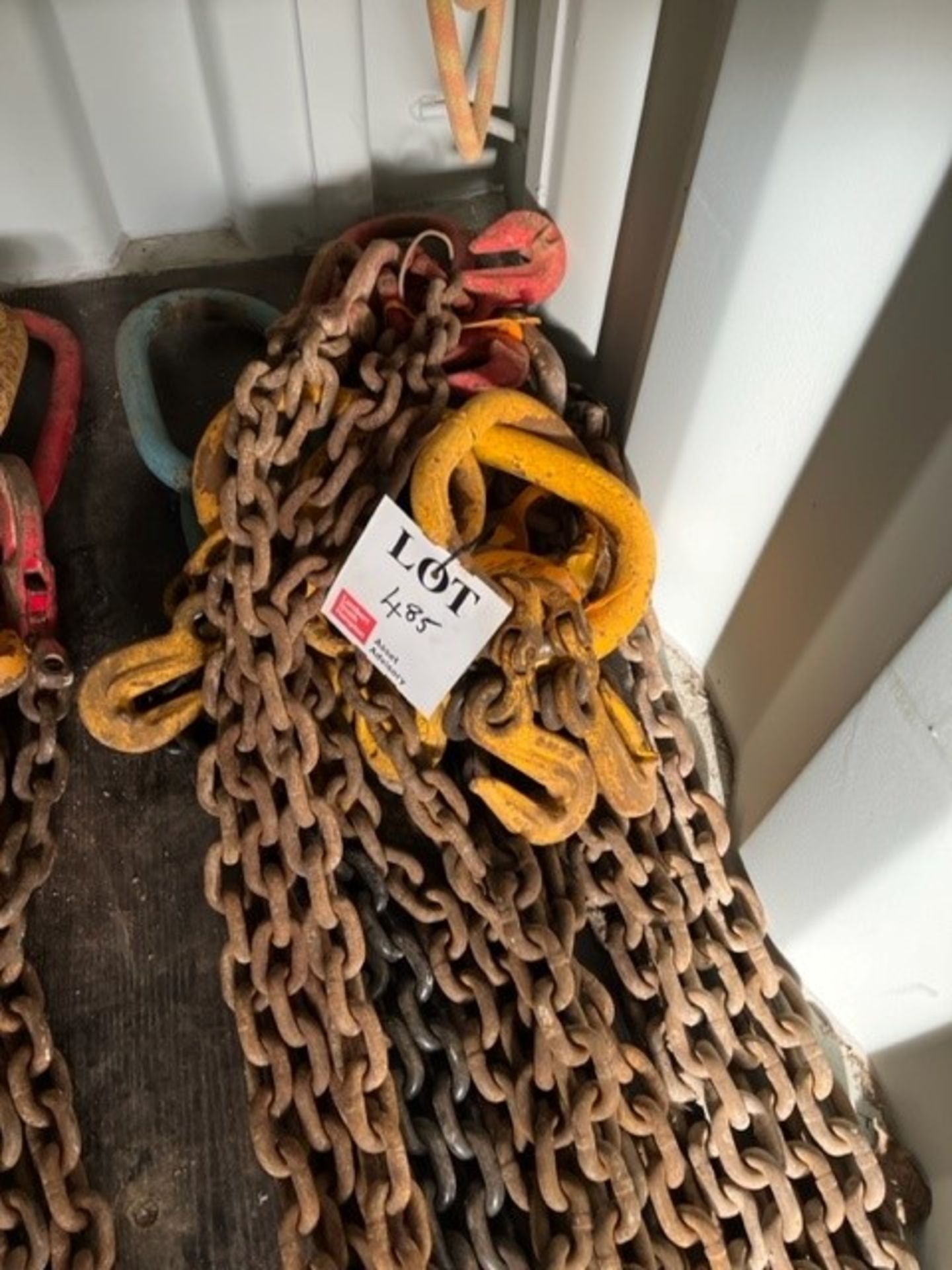 A set of 4 lifting chains. LOLER until 3/2024