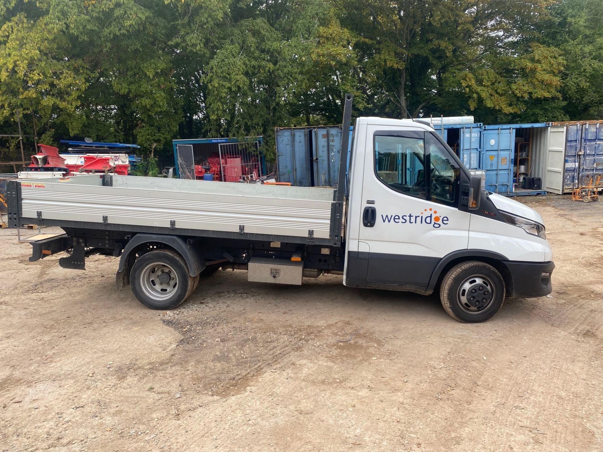 Iveco Daily 35C18B Euro VI D Tipper, 2998cc, Registration No. HN71 XGH, d.o.r. 16/11/2021 - Image 4 of 11