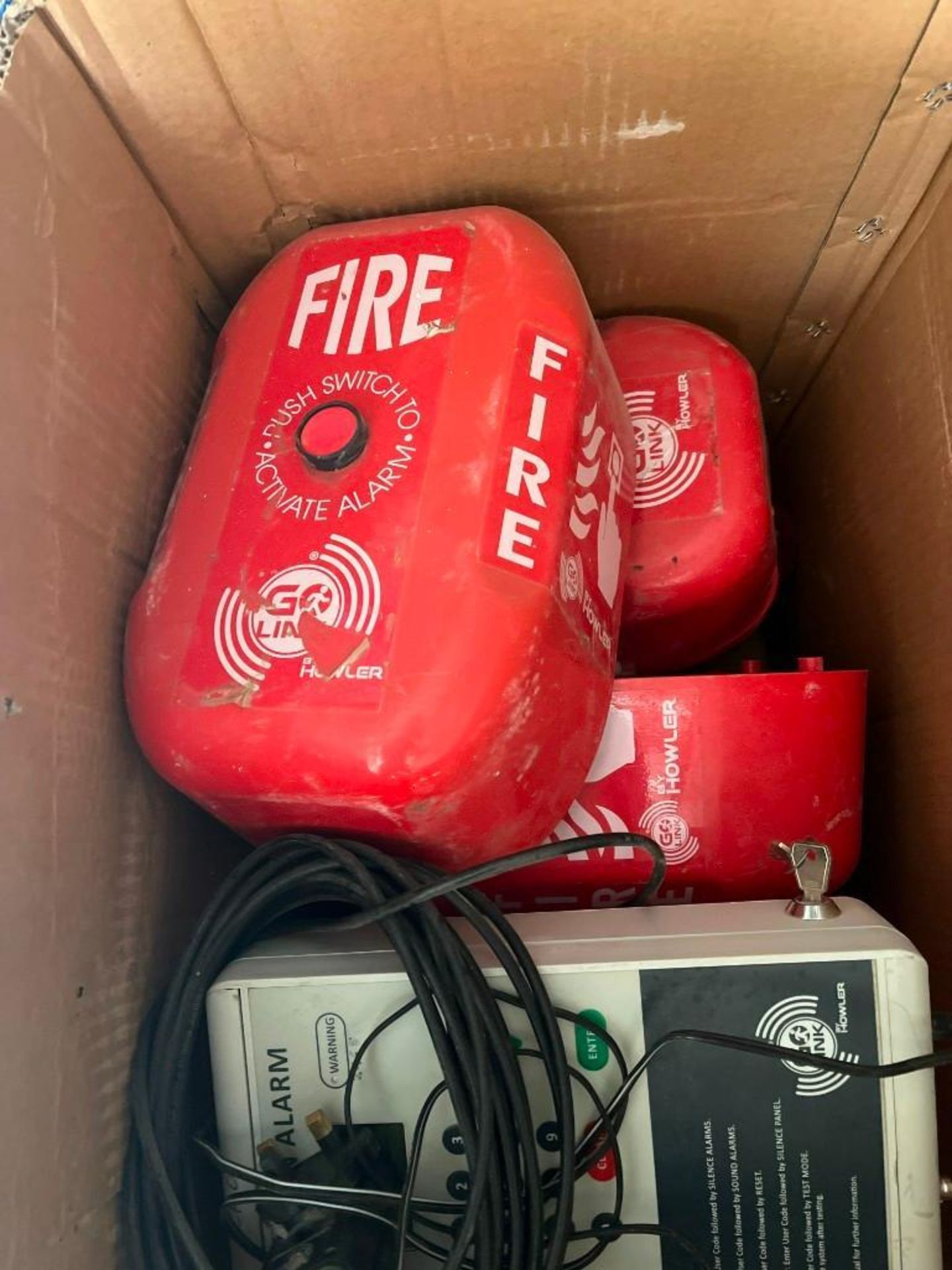 Box of 9 wireless fire alarms - Image 2 of 2