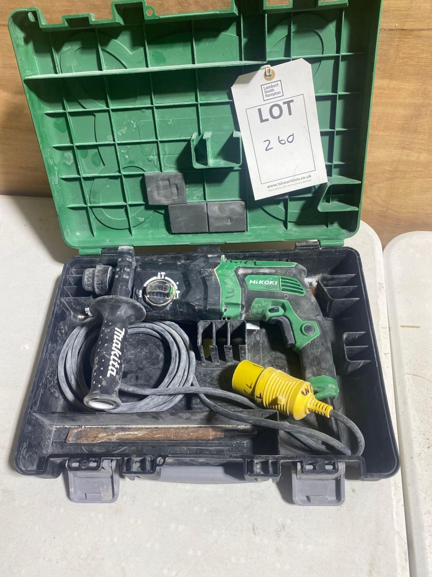 Hitachi DH26PX2 110v corded hammer drill s/n: CN10018