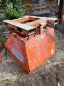 Tipping Skip1200 Ltrs 1500 kg with lifting eyes