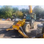 JCB series 5AF model 540-170 telescopic handler, operating mass 12300Kg, rated capacity 4000Kg,