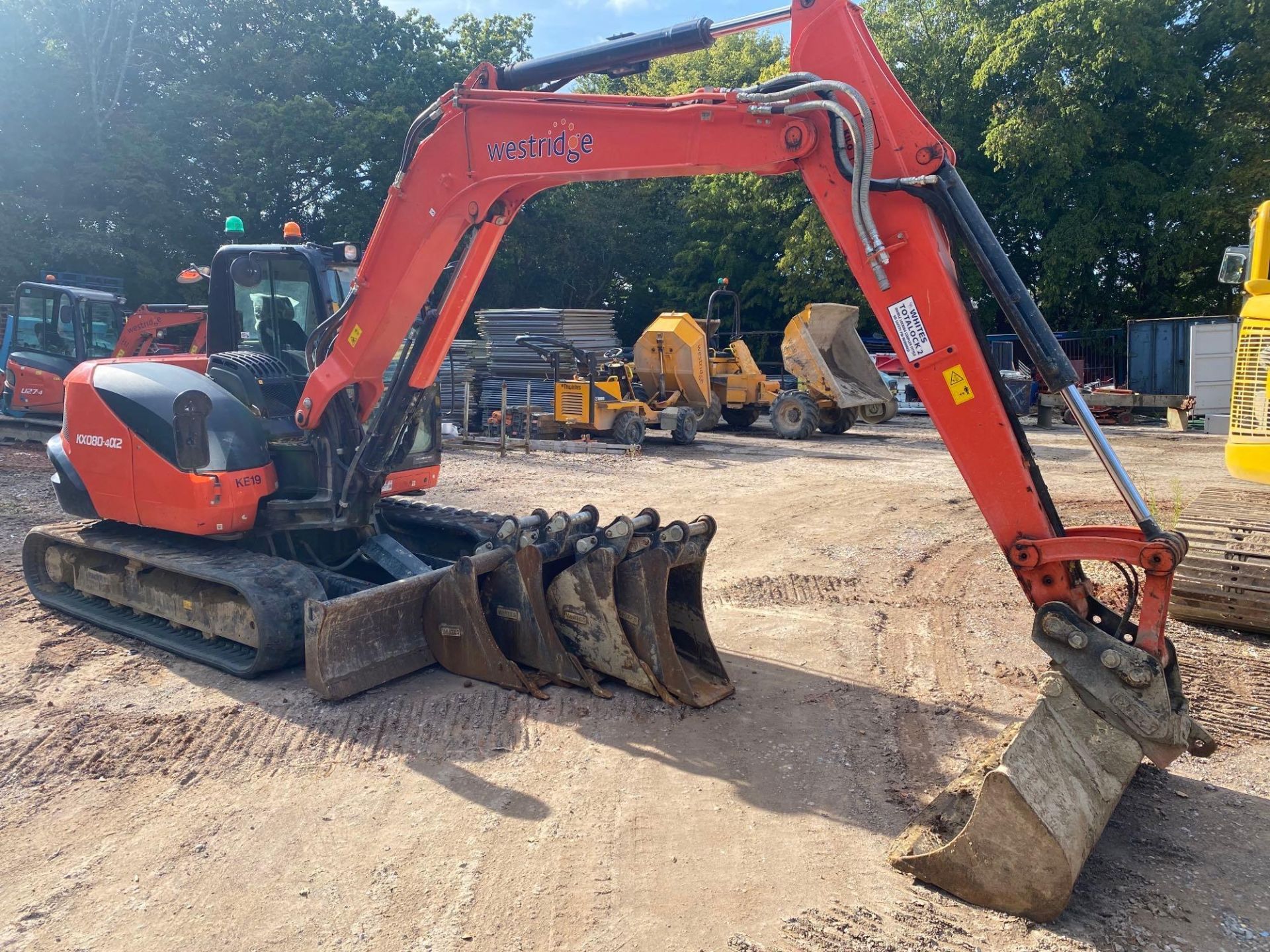 Kubota KX080-4 8T Excavator complete with 4 various size excavator buckets, serial number - Image 4 of 14