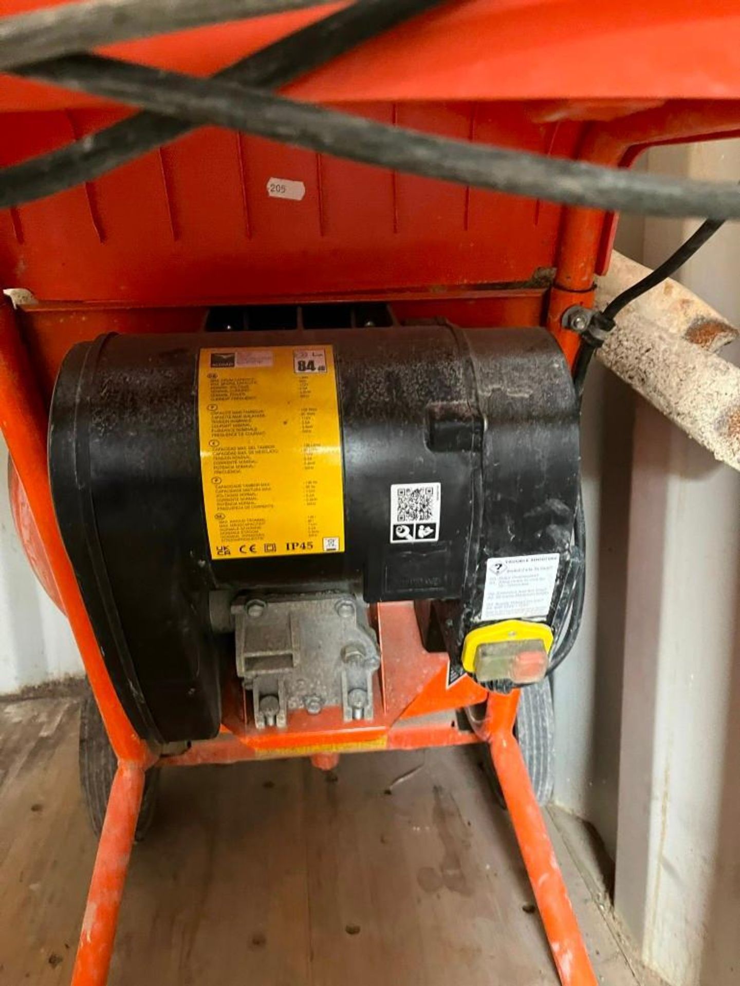 Astra electric 80 ltr cement mixer 110v - Image 2 of 3