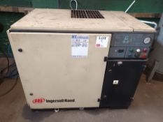 Ingersoll Rand UP5 15-85 packaged air compressor, 8.5 bar Serial no. 2191369 (2005)