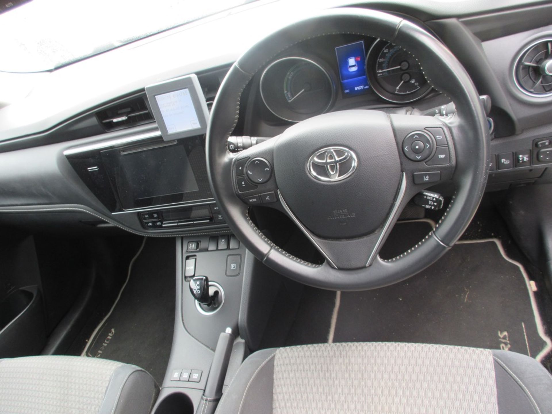 Toyota Auris Design Hybrid Hev Vvt-I Cvt, 98bhp Registration: WG68 EFC Recorded mileage: 81,077 MOT: - Image 14 of 18