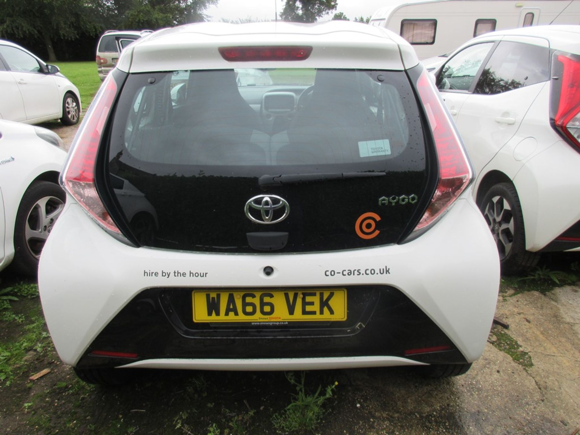 Toyota Aygo X-Play Vvt-I petrol hatchback, 67bhp Registration: WA66 VEK Recorded mileage: 49,140 - Image 6 of 14