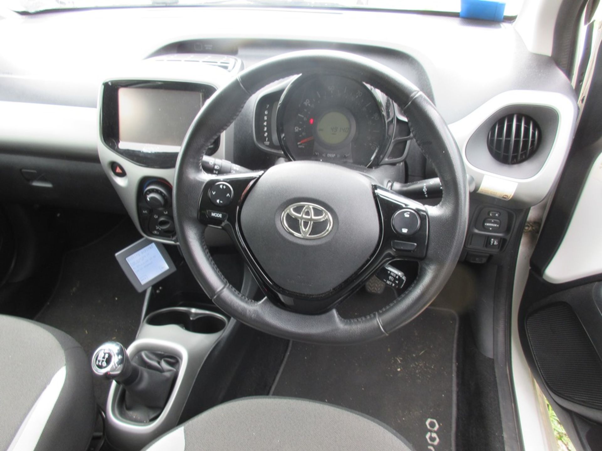 Toyota Aygo X-Play Vvt-I petrol hatchback, 67bhp Registration: WA66 VEK Recorded mileage: 49,140 - Image 13 of 14