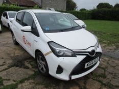 Toyota Yaris Icon Hybrid Vvt-I Cvt hatchback, 76bhp Registration: WG66 KLO Recorded mileage: 57,