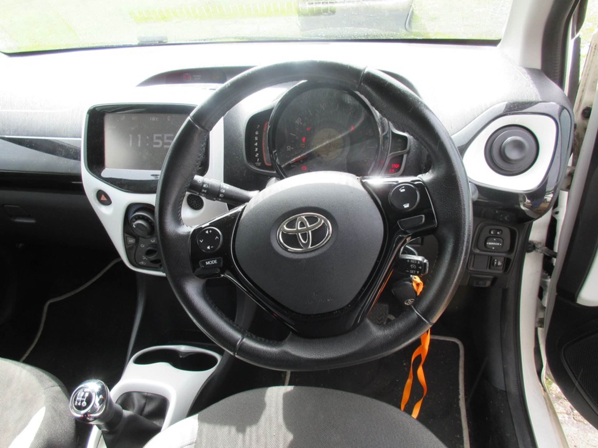 Toyota Aygo X-Pure Vvt-I Hatchback, 67bhp Registration: RO16 MVH Recorded mileage: 33,425 MOT: - Image 13 of 14