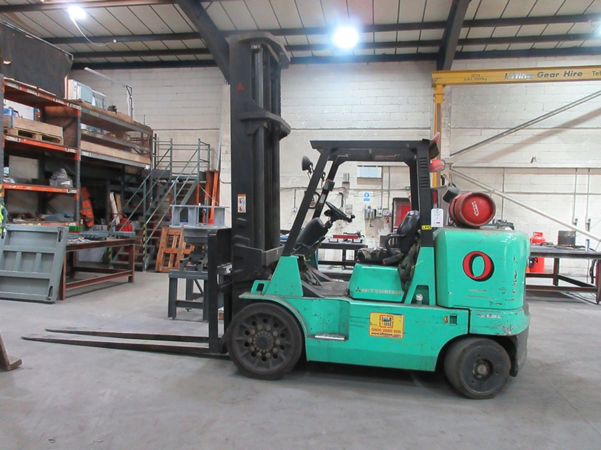 Mitsubishi FGC70KY-LP gas operated dual mast forklift truck serial no. AF89A1271 (2007) rated - Image 6 of 10