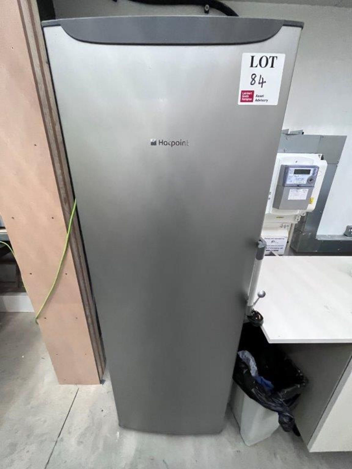 Hotpoint MC06 upright refrigerator