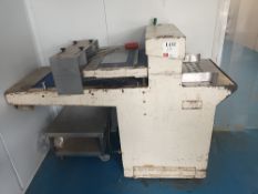 Record Equipment bread slicer and packing machine (no plate)