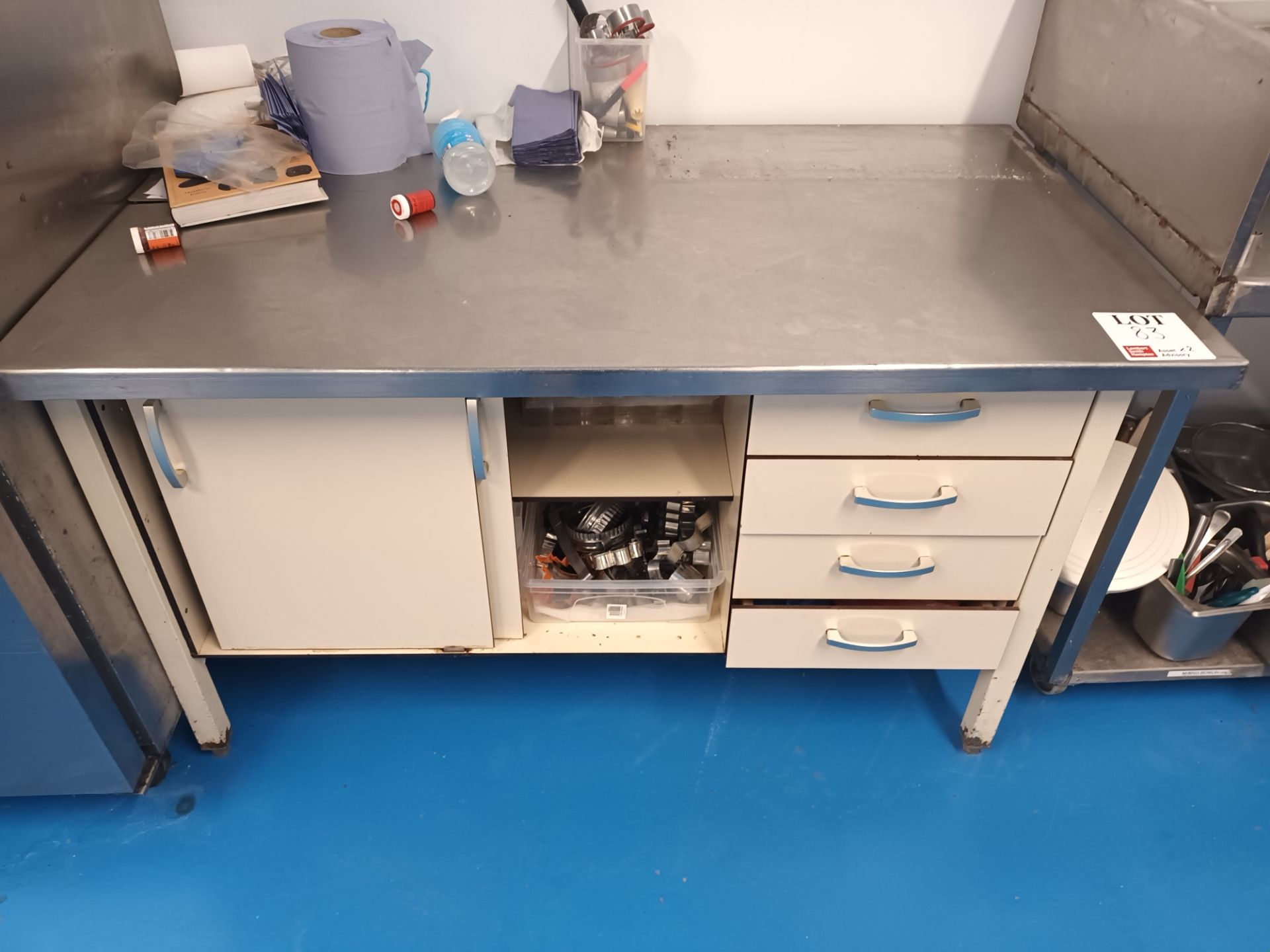 Two various stainless steel top preparation table and contents comprising various bakery equipment - Image 2 of 6