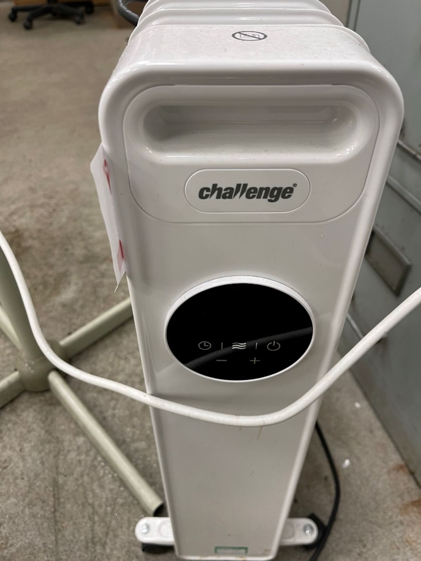 Challenge oil filled radiator, 240v and pedestal fan - Image 2 of 2
