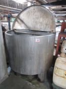 Stainless steel mixing tank, approx. size 1100mm diameter x depth 800mm