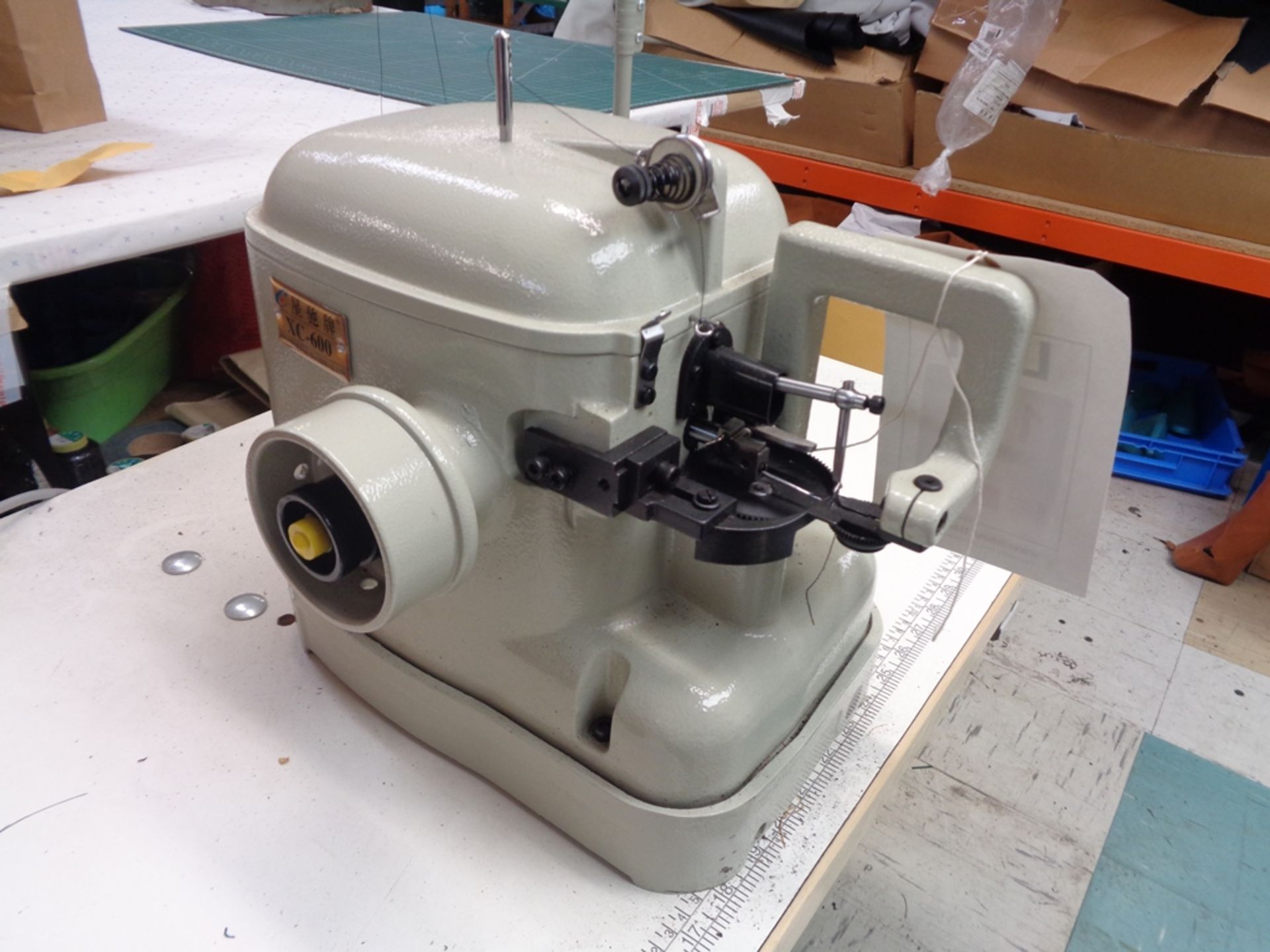 Xing Chi XC-600 sewing machine with walking foot - Image 2 of 4