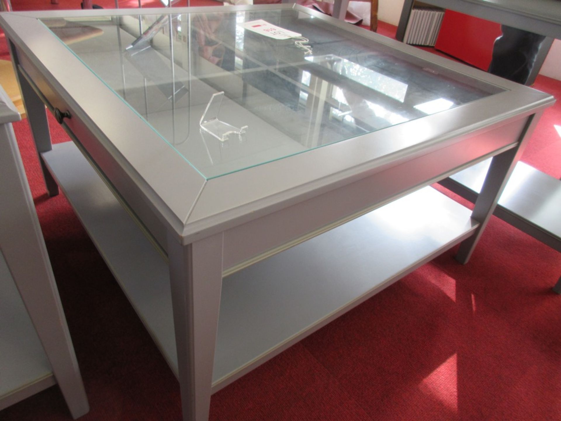 Three grey glazed topped display tables, 1 x 930 x 930 x 520mm, 1 x 580 x 400 x 600mm, 1 x 1320 x - Image 3 of 7