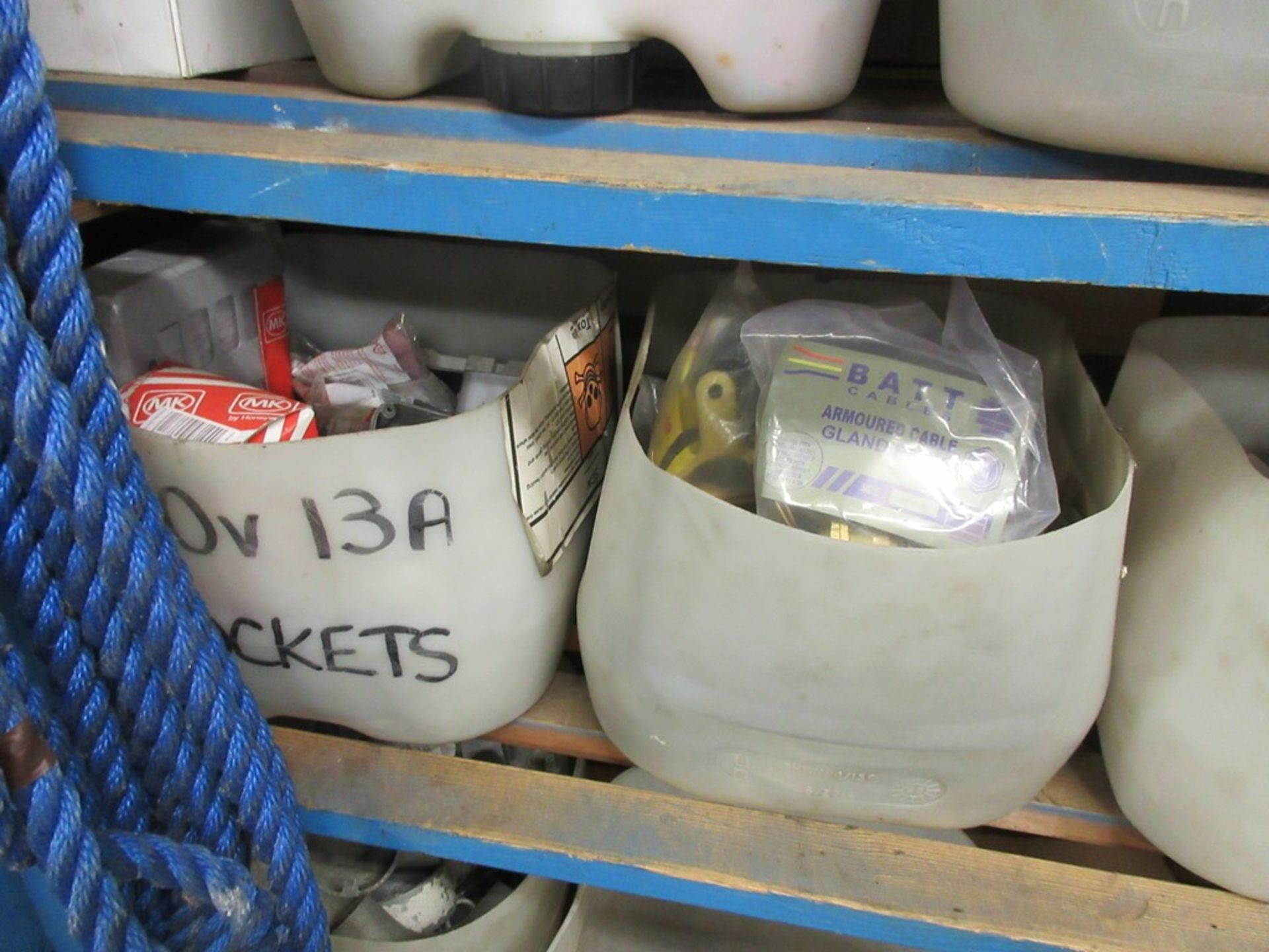 Assorted electrical stock including connectors, output modules, cable clips, flanges, fuse carriers, - Image 4 of 14