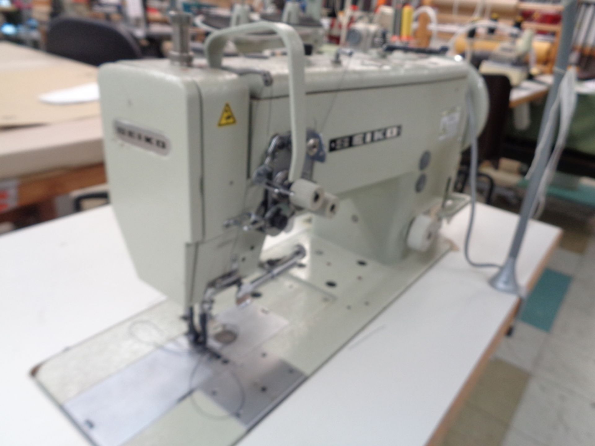 Seiko LSWN-8BL-3 high speed lockstitch sewing machine, with walking foot - Image 4 of 5