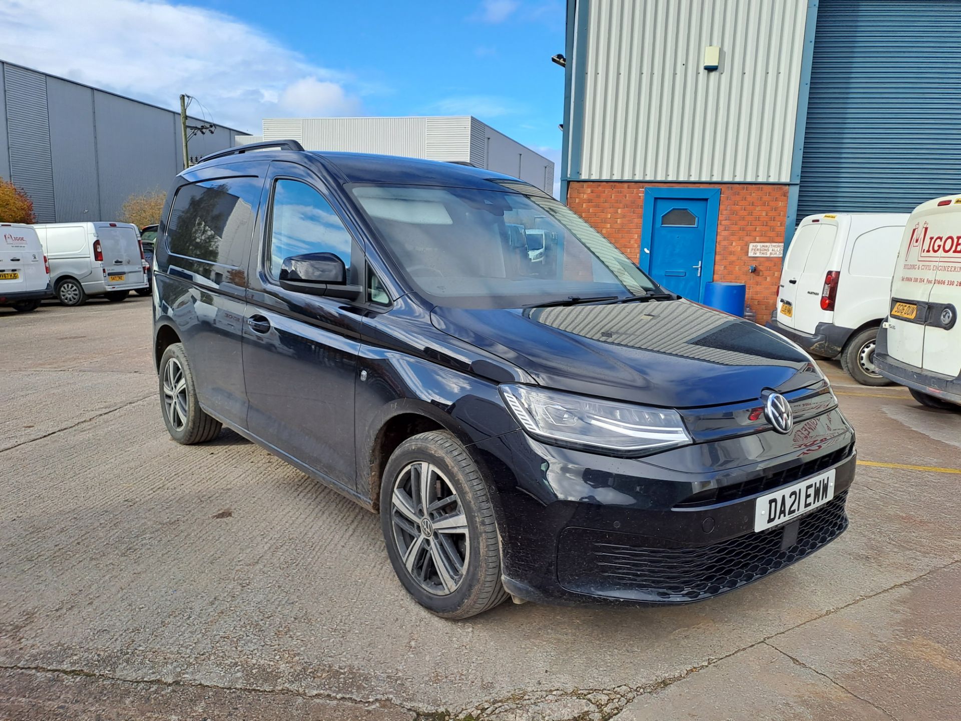 VW Caddy Cargo C20 Commerce Pro TDI S-A Automatic Panel Van Reg: DA21 EWW, Mileage: Approx. 41,291 ,