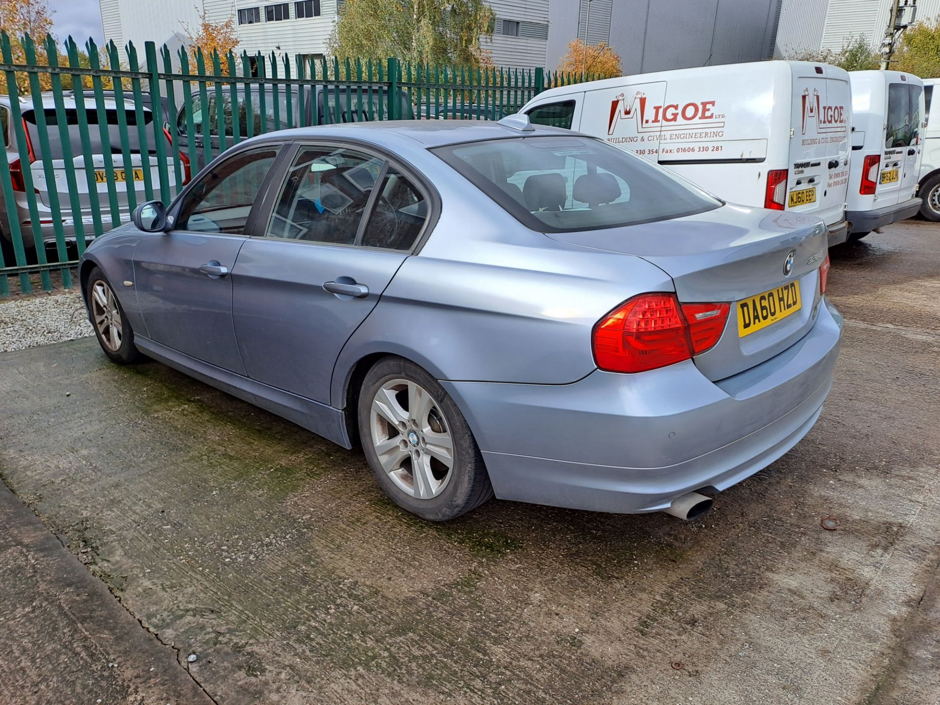 BMW 320D EFFICIENT DYNAMICS Diesel 4 door saloon motor vehicle Reg: DA60 HZD, Mileage: Unknown ( - Image 3 of 8