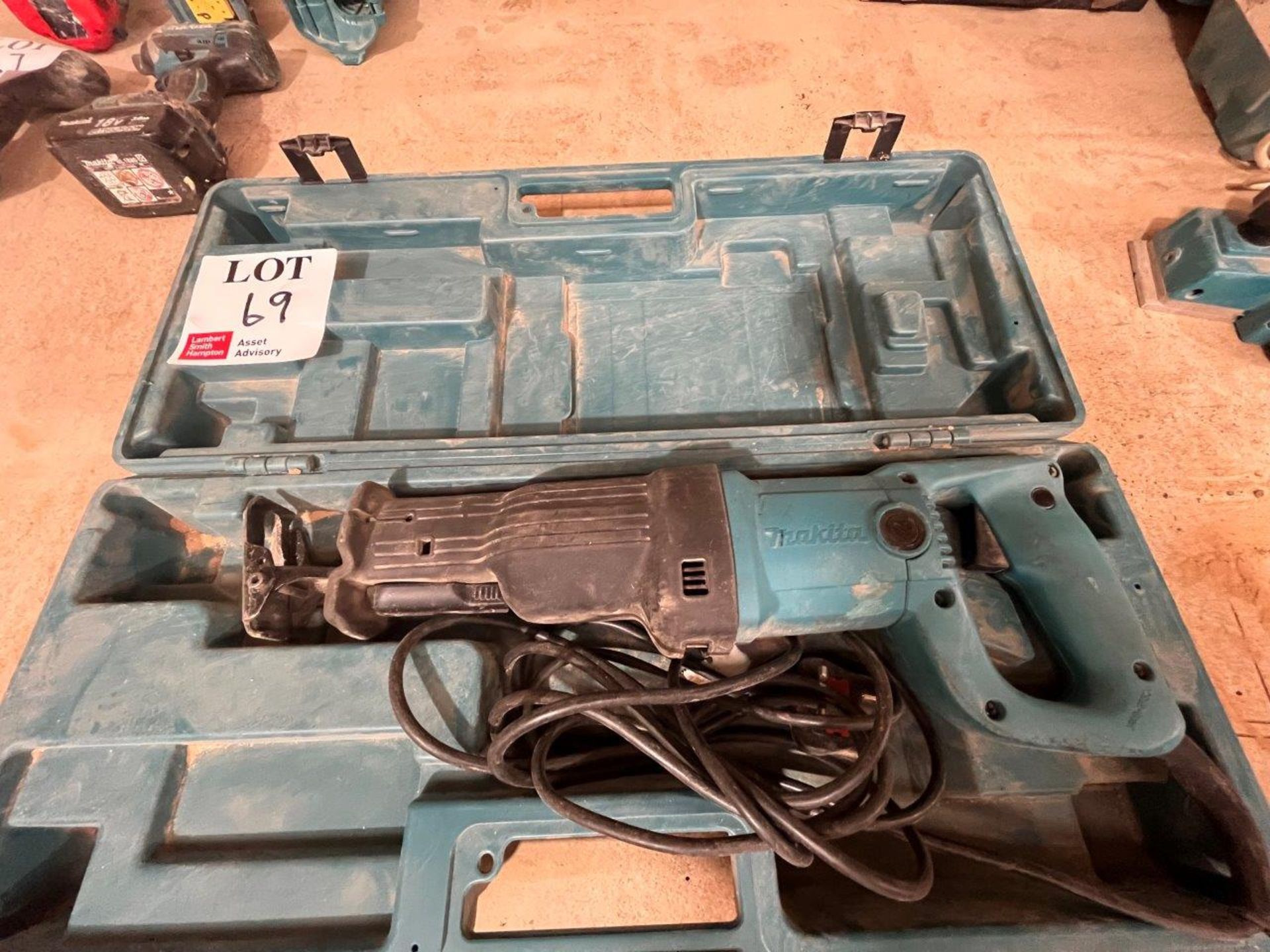 Makita JR3030T reciprocating saw, 240 volt, with carry case
