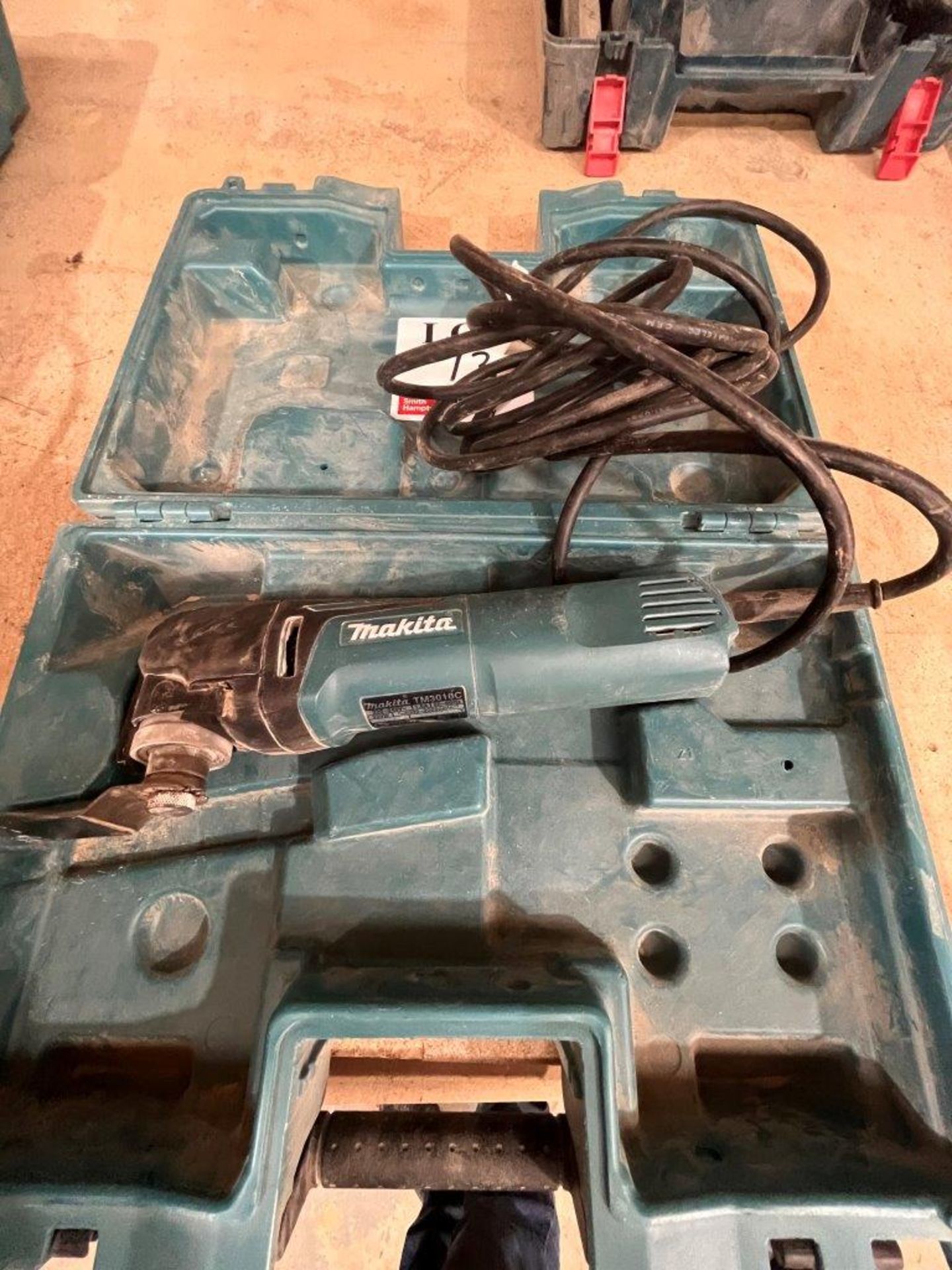 Makita TM3010C multi-tool, 240 volt, with carry case