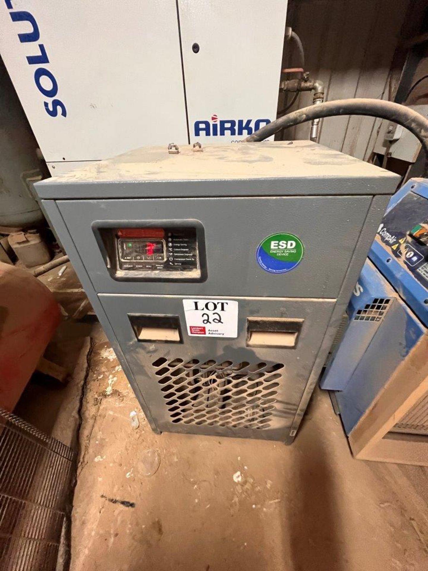 ESD MKE 190 refrigerant compressed air dryer, serial no: 1119MA07930, with Rednal 340 litre welded