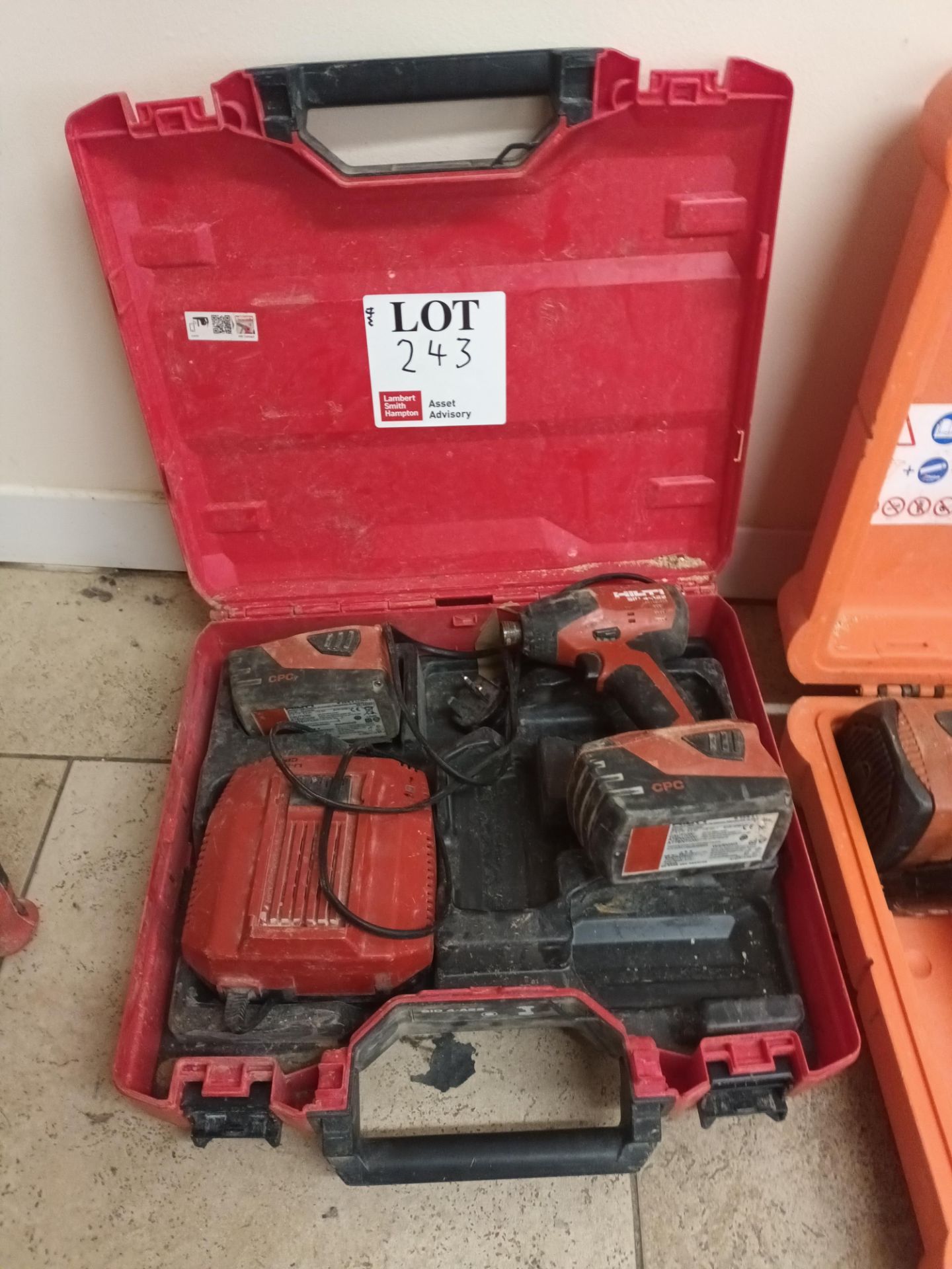 Hilti SID-4-A22 cordless impact driver with battery, charger and carry case