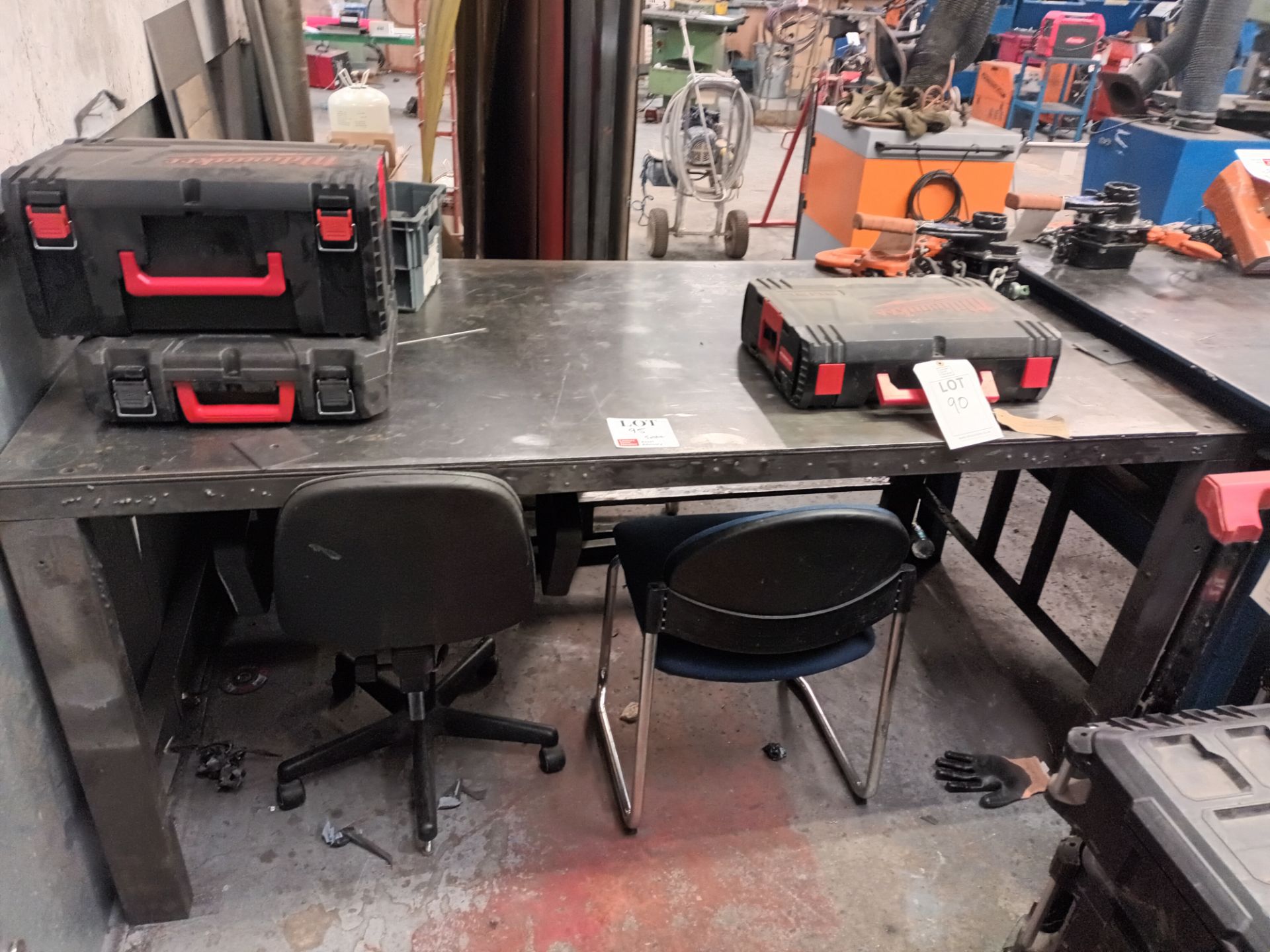 Heavy duty welding table (1m x 2m)