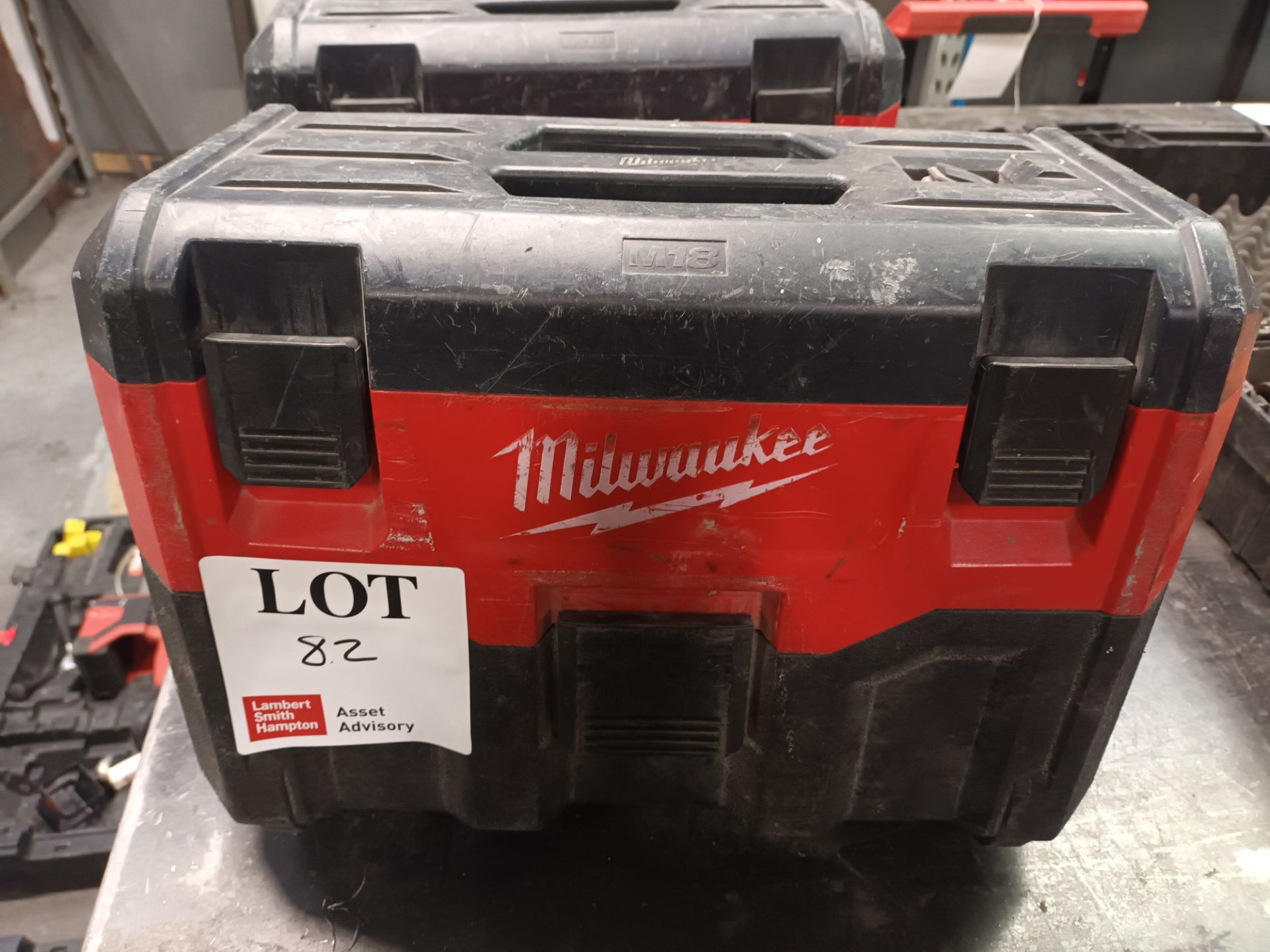 Milwaukee M18 VC-2 dust extraction unit (no battery or charger)